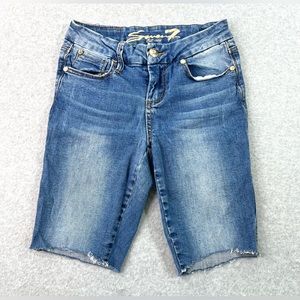 Seven7 Women’s Denim Blue Bermuda Shorts Skinny Size 4 Mid Rise
